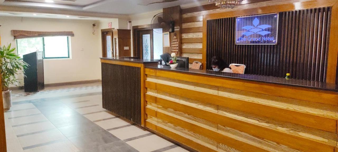 Hotel ムルターン エクステリア 写真