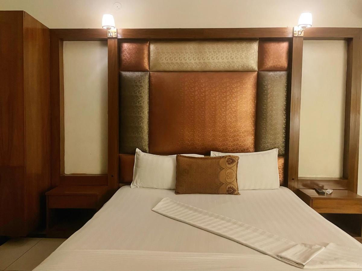 Hotel ムルターン エクステリア 写真