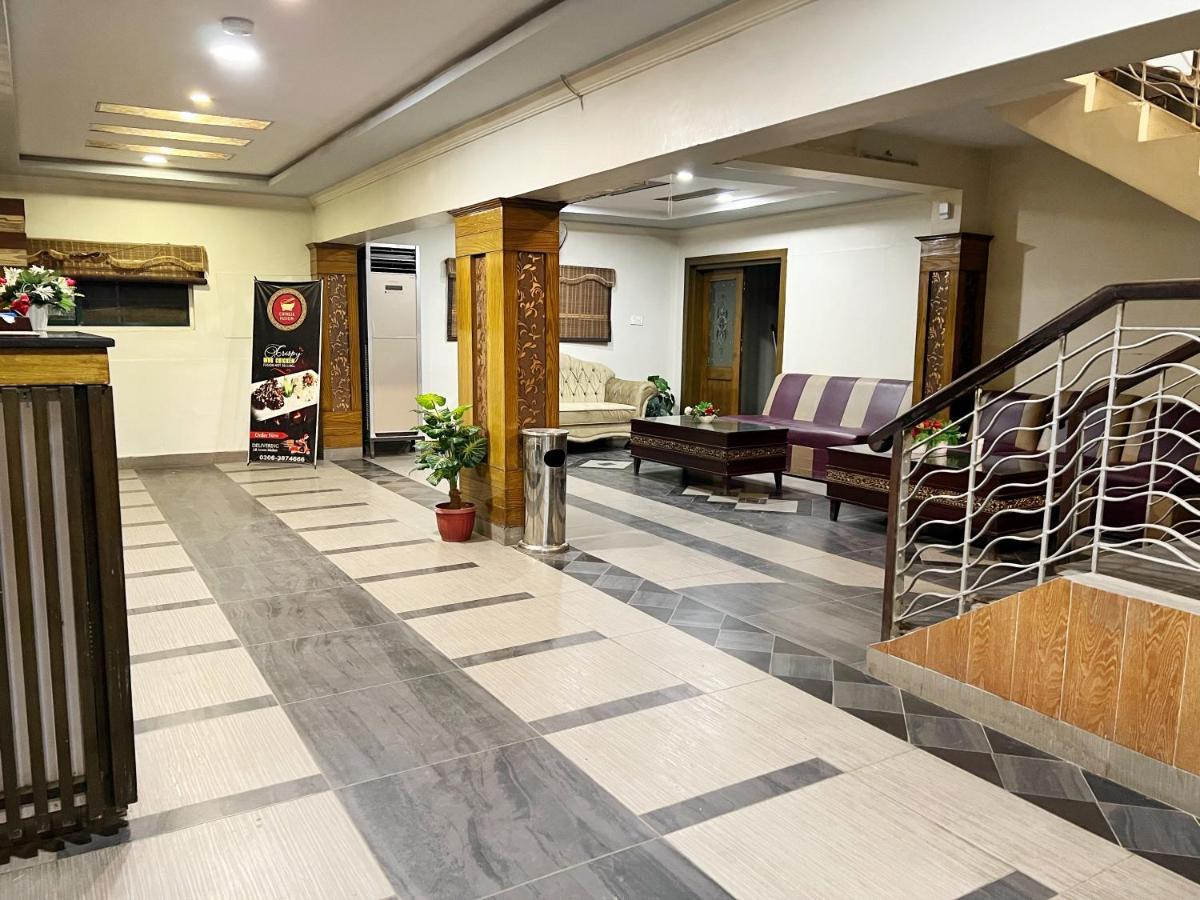 Hotel ムルターン エクステリア 写真