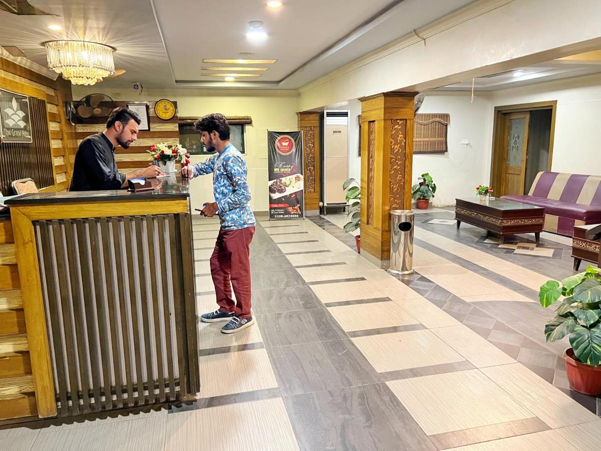 Hotel ムルターン エクステリア 写真