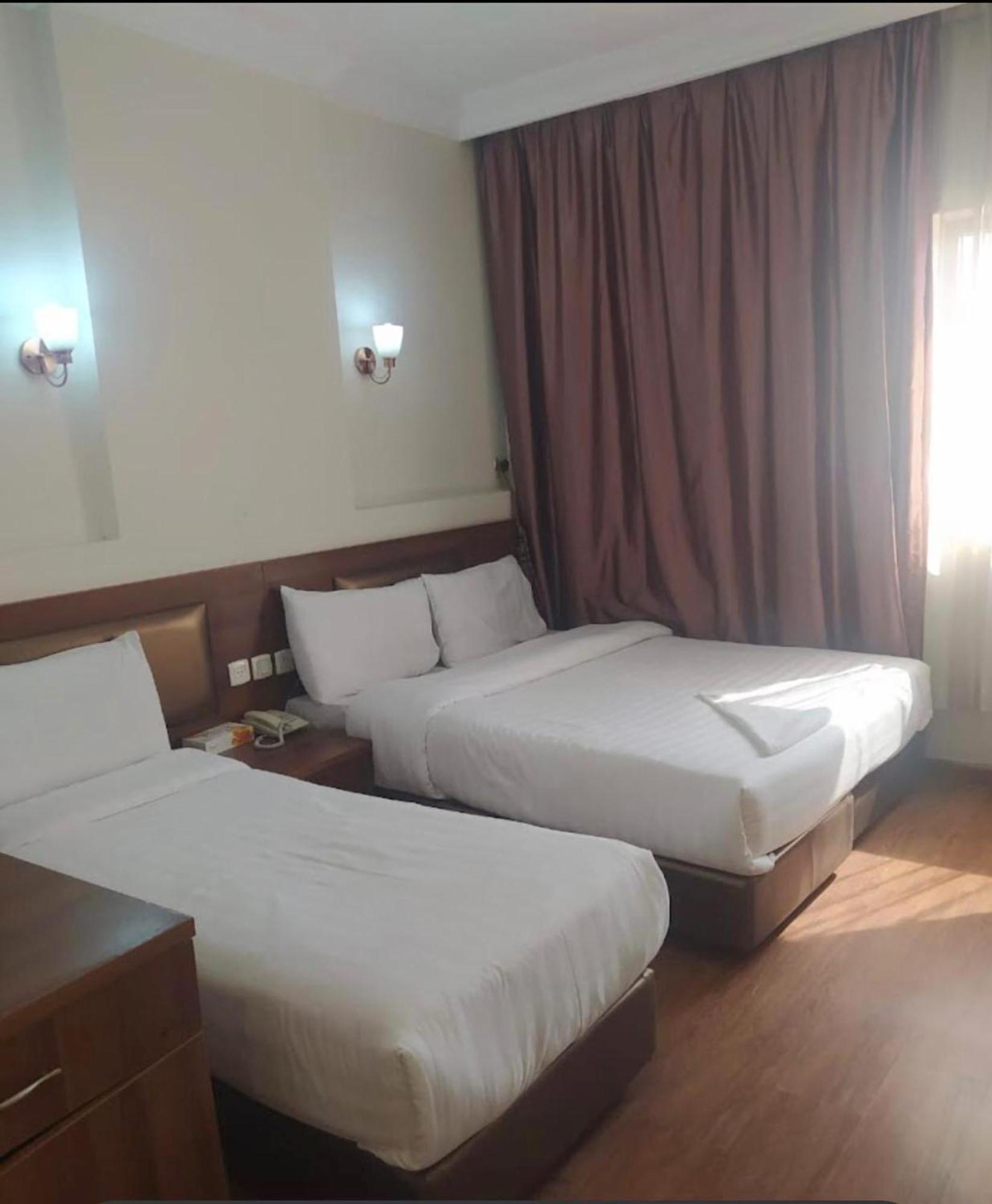 Hotel ムルターン エクステリア 写真
