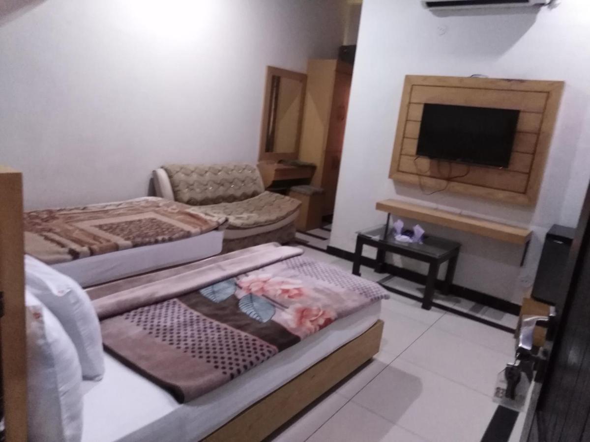 Hotel ムルターン エクステリア 写真