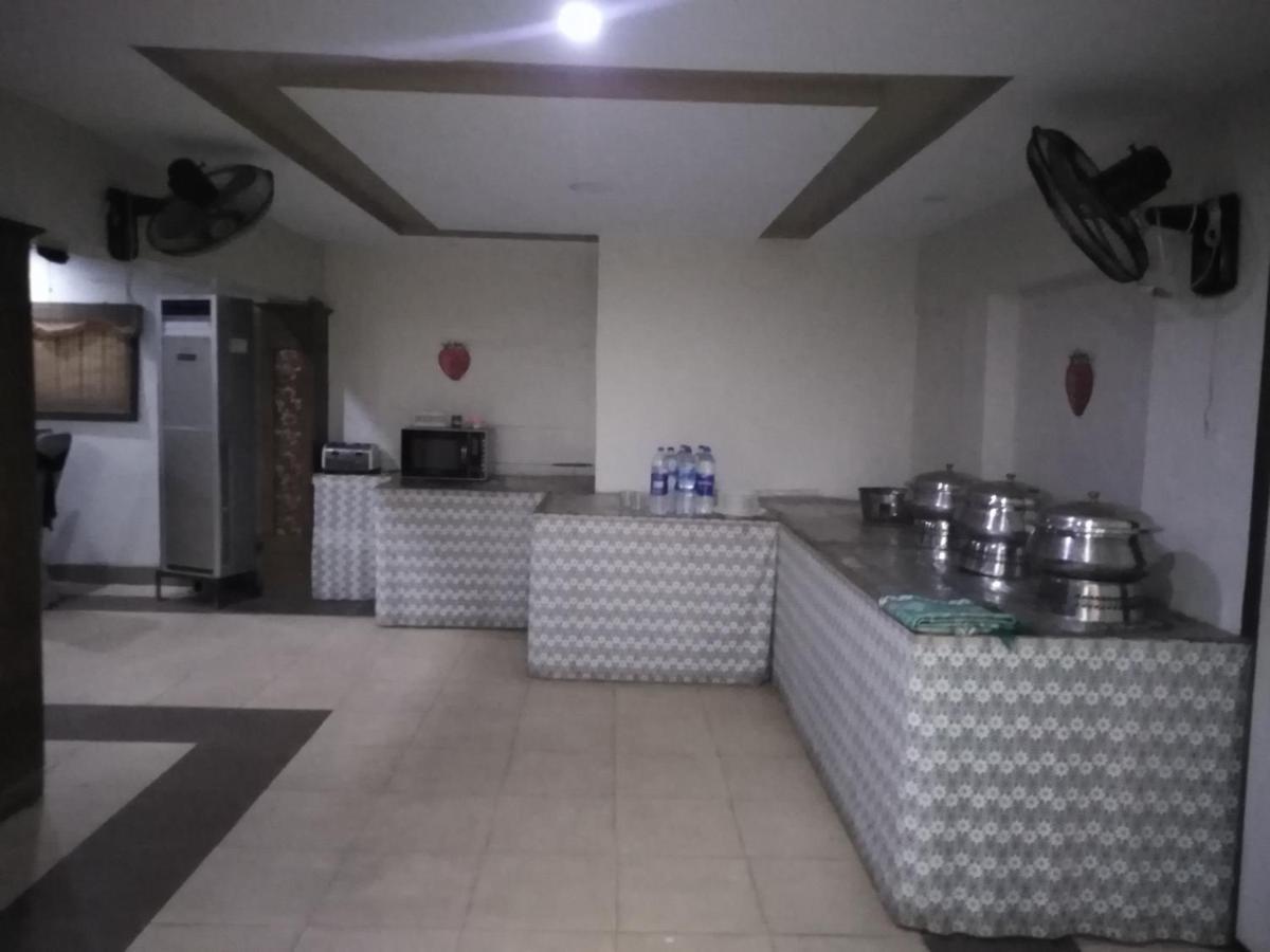 Hotel ムルターン エクステリア 写真