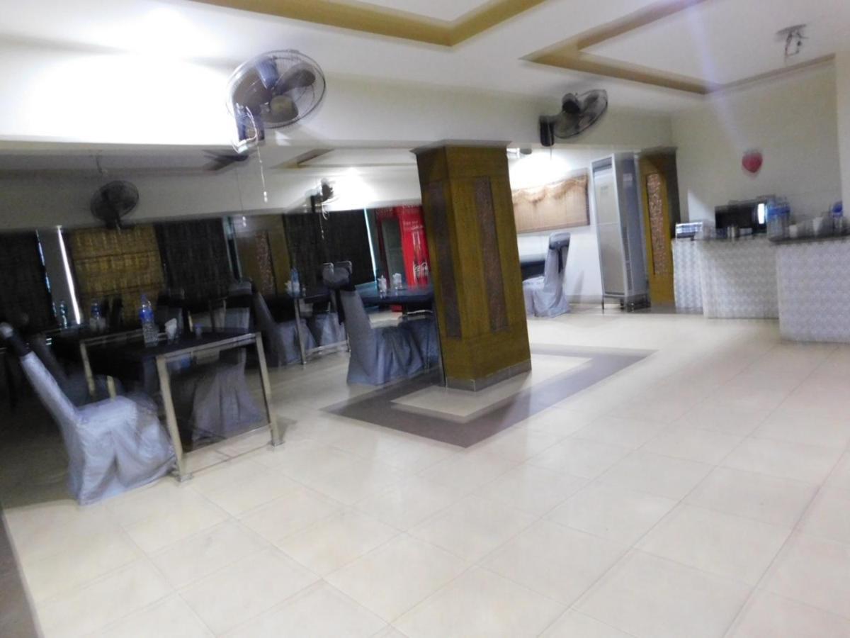 Hotel ムルターン エクステリア 写真